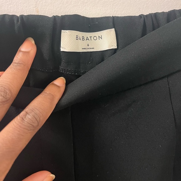 Aritzia Babaton Conan Cropped Trousers, size 6 - Picture 2 of 4